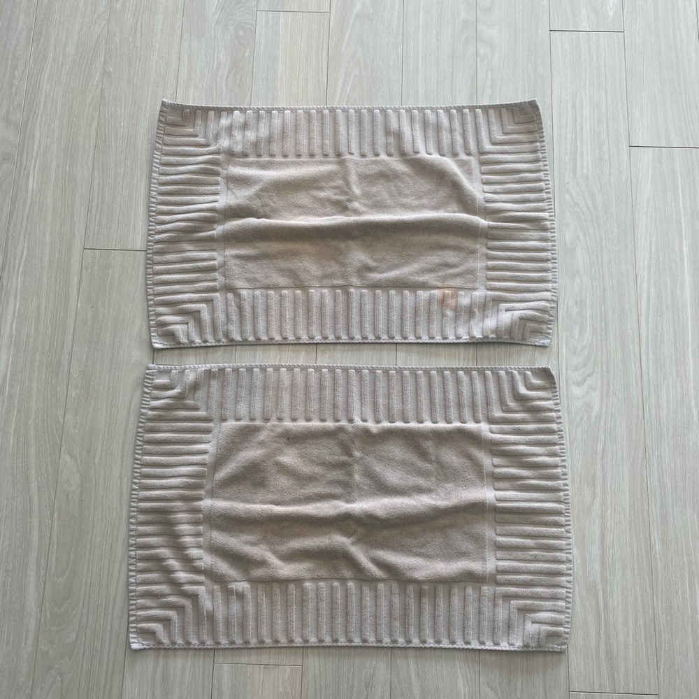 Turkish Cotton Bath Mat/Rug x2 from Nordstrom in Silver